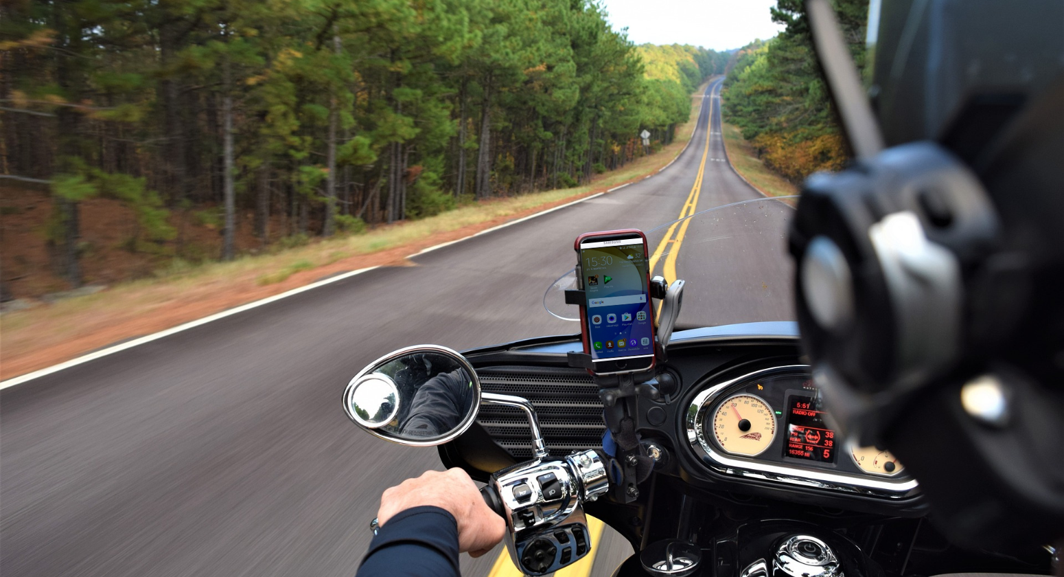 What Are the Benefits of a Motorcycle Phone Mount?